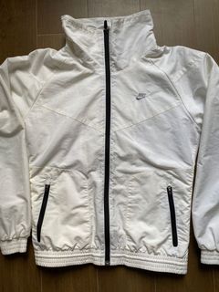 （分類：）位於 。 由 genesislee5411 提交（商品編號 1112559327，圖片 1）。簡介： 。