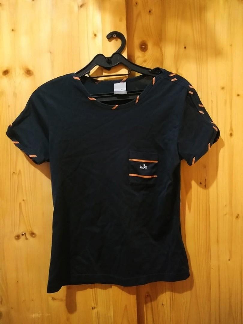 Nike Original Tee 100 Sekali Pakai Size M fit S aku beli