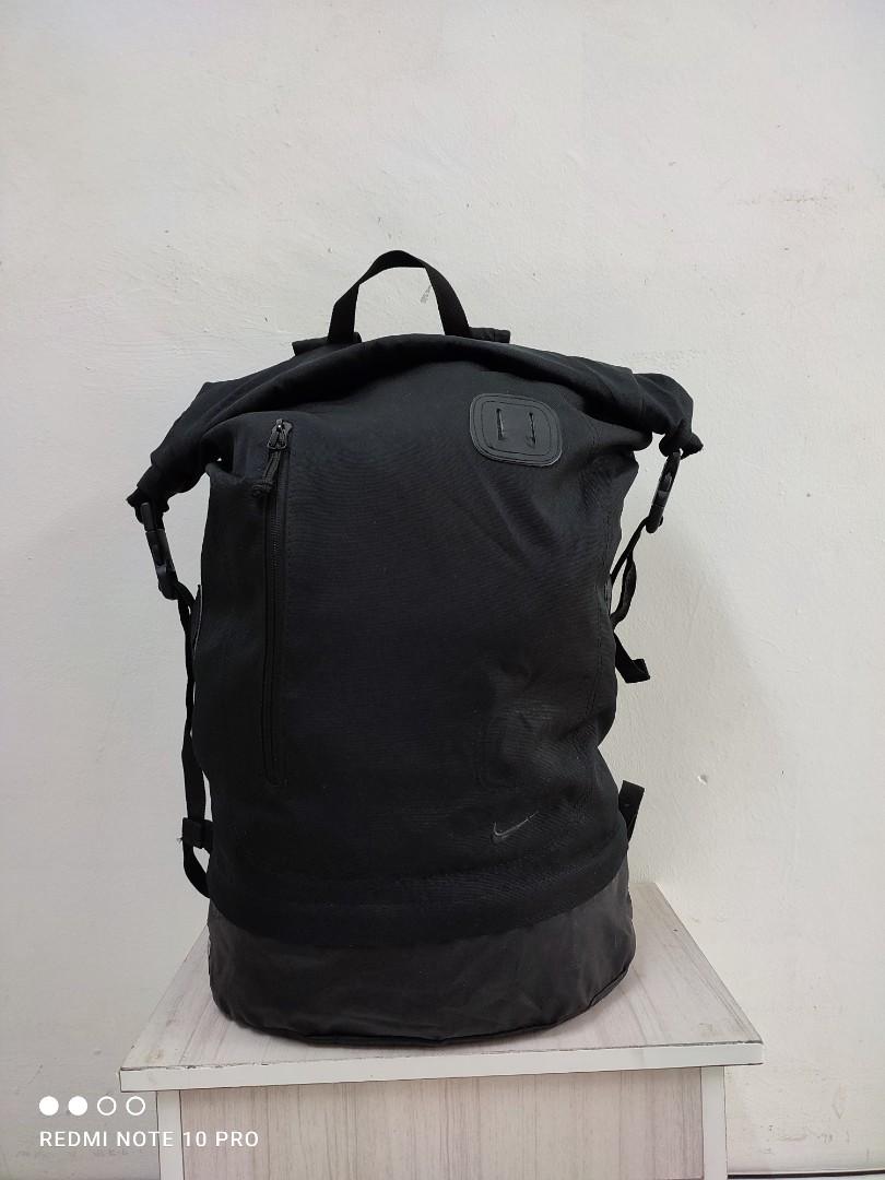 Nike Rolltop Bagpack, Men's Fashion 