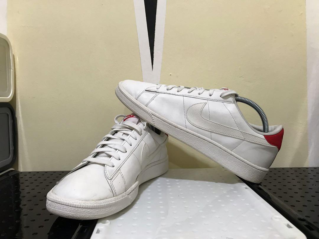 Nike tennis classic cs hotsell