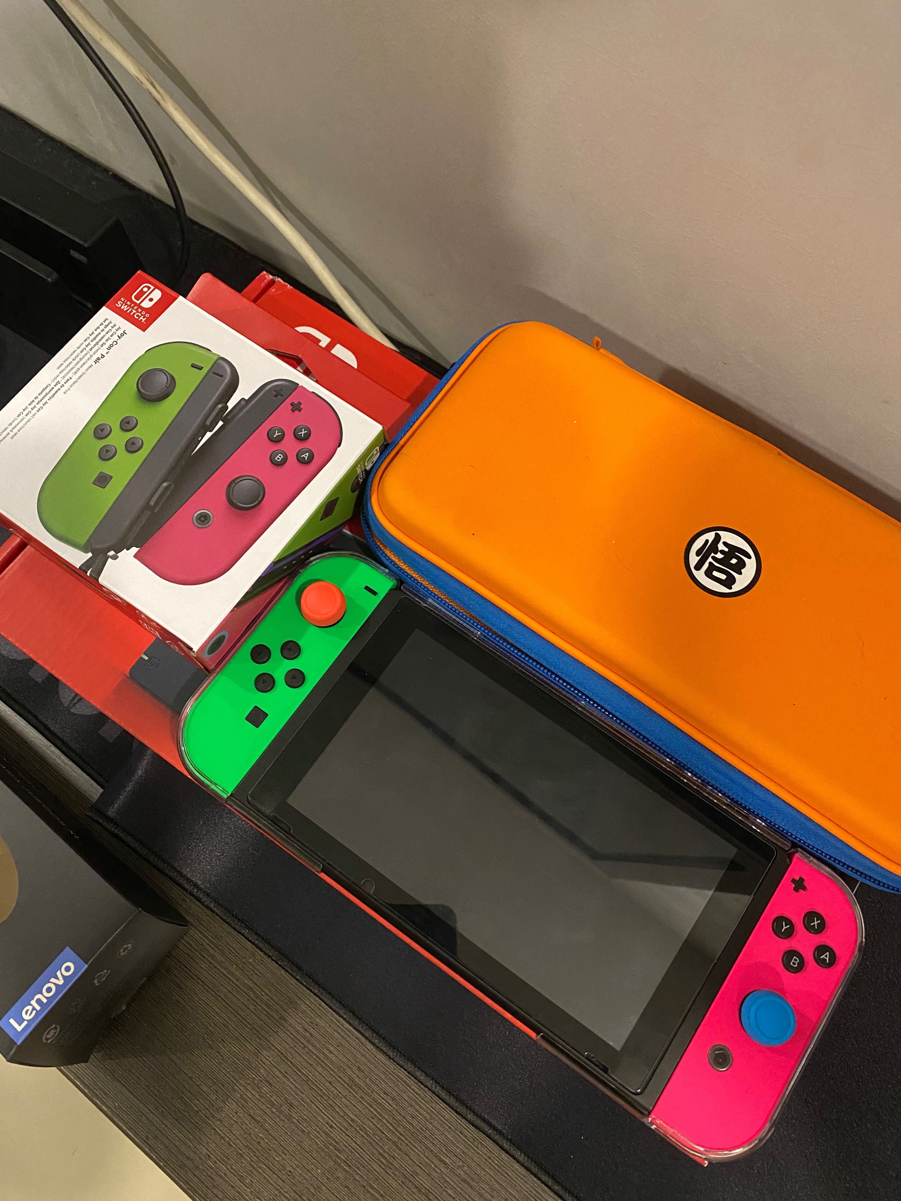 Nintendo switch V2 full set with 256gb sd card, Video Gaming, Video