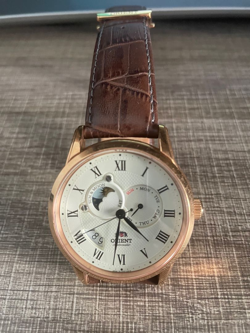 Orient sun best sale and moon v2