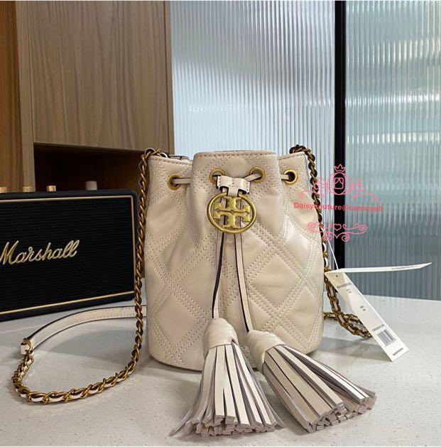 Tory burch fleming best sale leather bucket bag