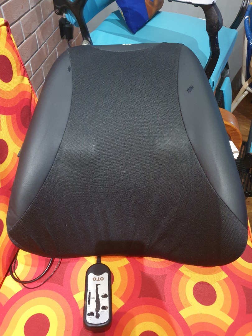 OTO Spinal Support Massage Cushion, Health & Nutrition, Massage Devices
