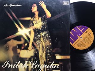 MALAY VINYL RECORD PIRING HITAM Collection item 1
