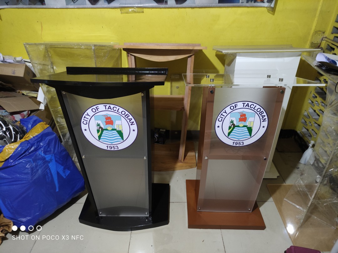 Podium Pulpit Rostrum Lectern, Furniture & Home Living, Furniture