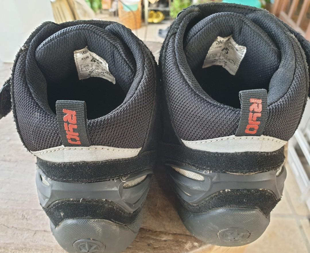 RYO -riding shoes (Category: Boots) located in Cainta. Submitted by mama.sells (Listing ID 1112499060, Image 3). Description: 🏍 low cut riding shoes lace up and velcro closure anti- slip rubber outsole mesh with suede combination foam padded personal/ pre loved RFS - decluterring.