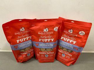 Stella and Chewy’s Pet food chicken salmon