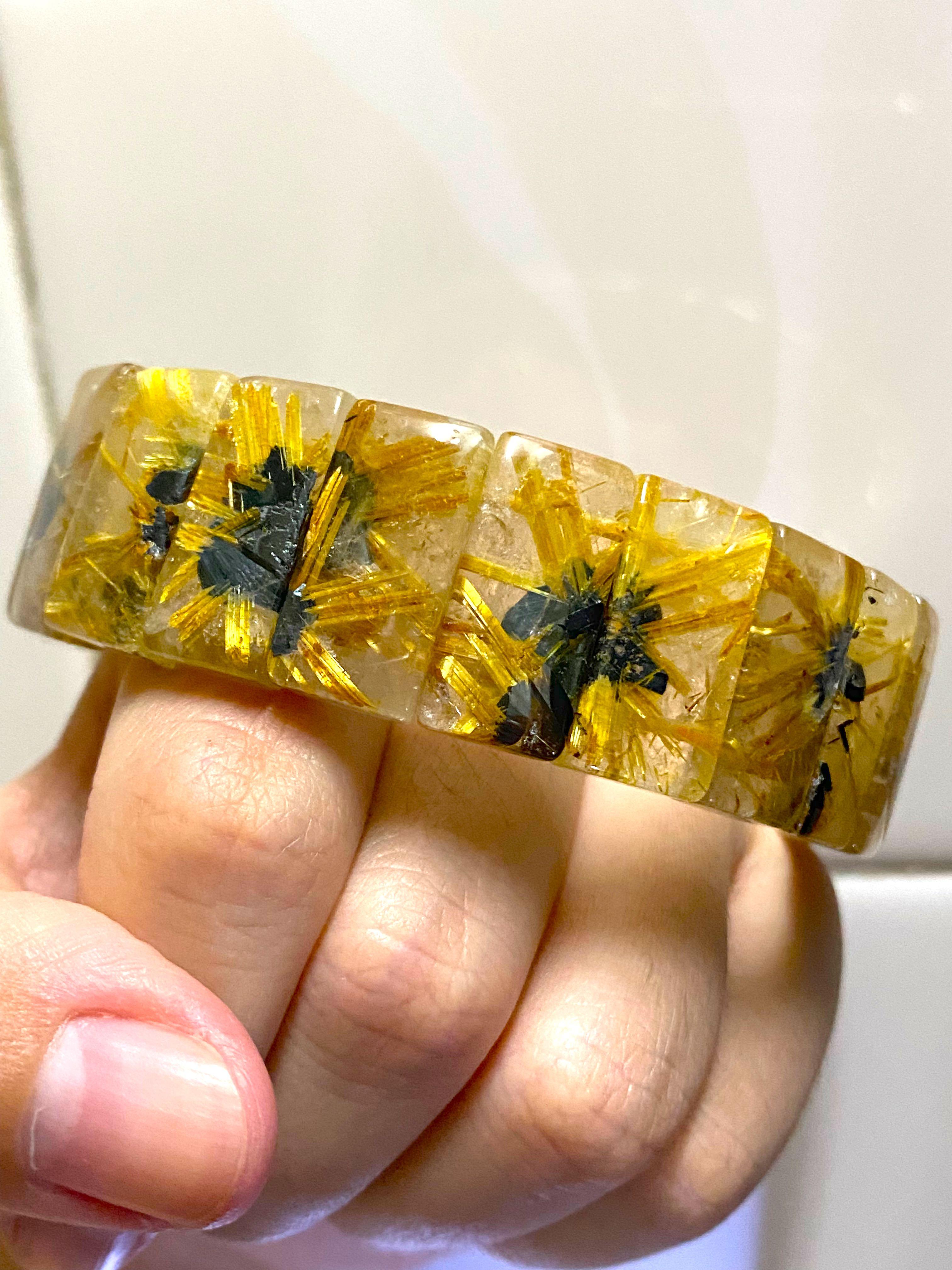 Titanium Gold Rutile Papan Crystal, Women's Fashion, Jewelry