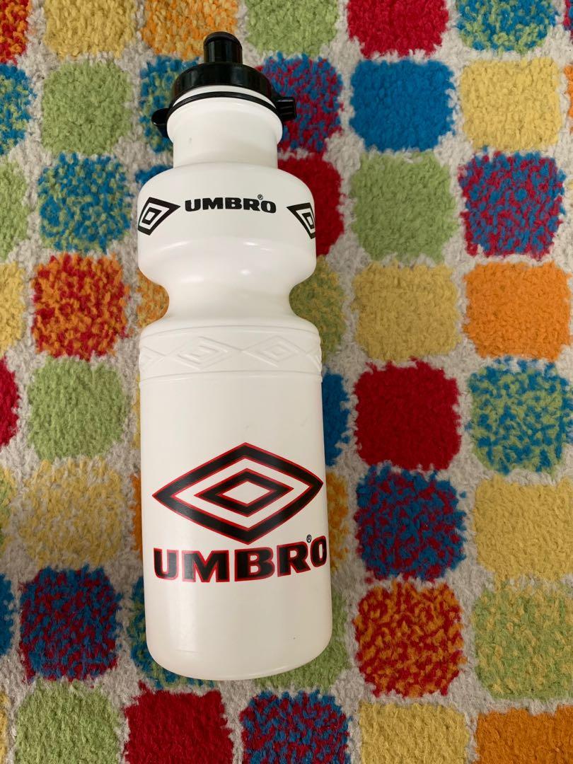Umbro water bottle outlet