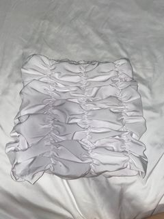 (Category: ) located in . Submitted by preloved.by.angeltamara (Listing ID 1112677540, Image 1). Description: .