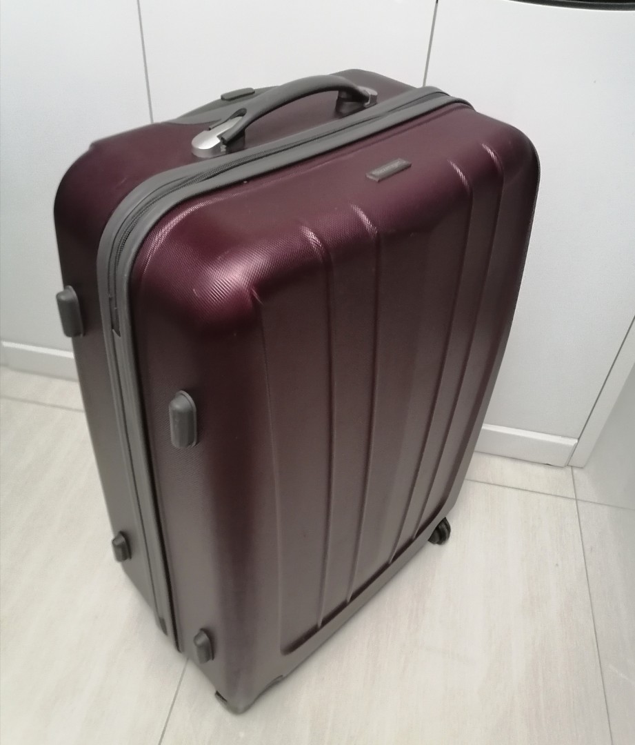 29 inch Hard Case Luggage, Hobbies 