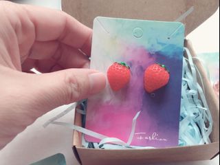 （分類：）位於 。 由 gracefulhands 提交（商品編號 1134700347，圖片 1）。簡介： 。
