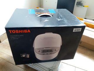 （分類：）位於 。 由 tomtom96 提交（商品編號 1134694528，圖片 1）。簡介： 。