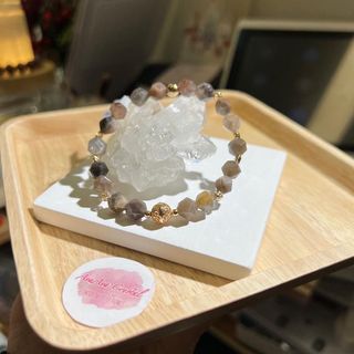 （分類：）位於 。 由 avaava.crystal 提交（商品編號 1134773706，圖片 1）。簡介： 。