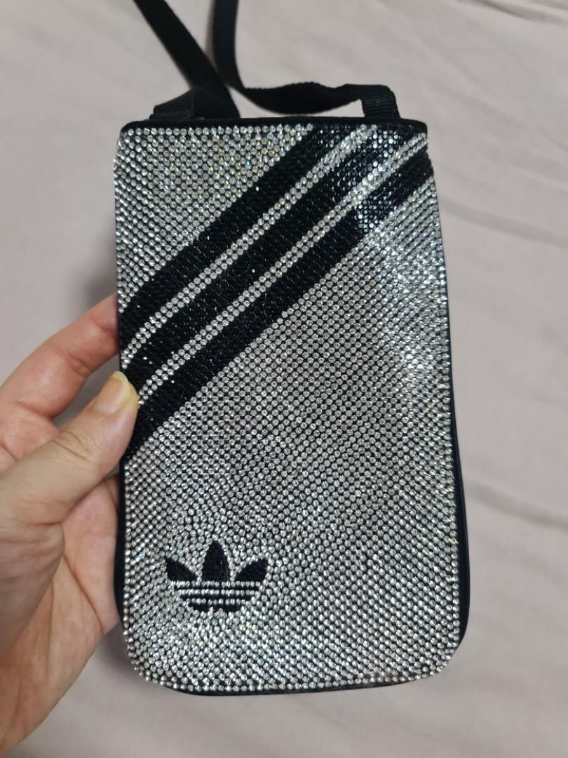 Adidas phone sales pouch