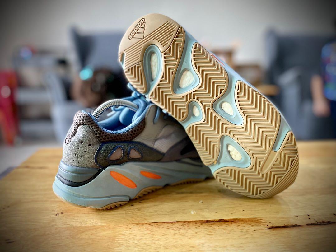 Adidas uk yeezy on sale 700