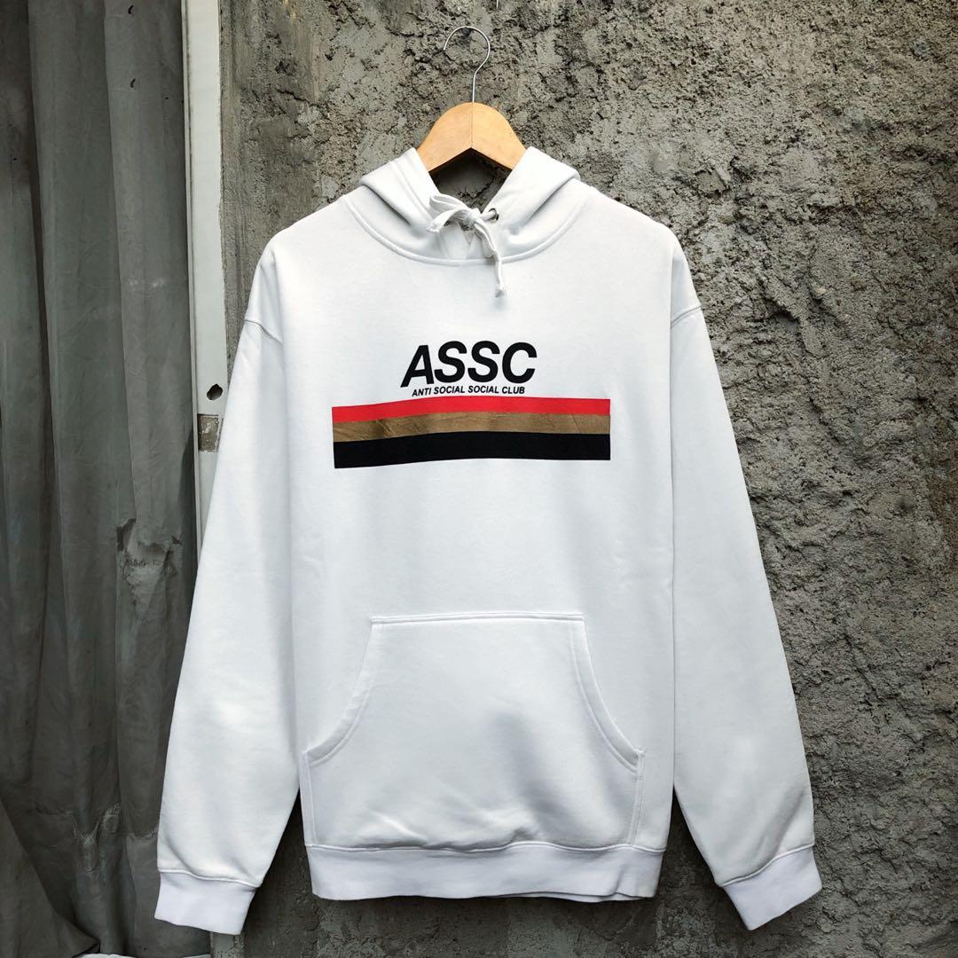 Anti social social store club type r