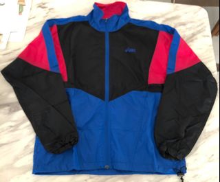 (Category: ) located in . Submitted by tulips97 (Listing ID 1134689733, Image 1). Description: .