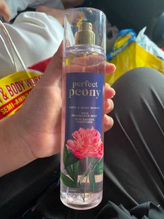 (Category: ) located in . Submitted by ninafau (Listing ID 1134736330, Image 1). Description: .