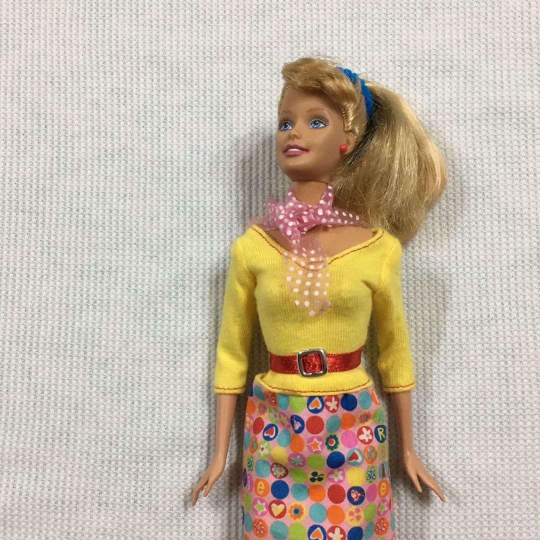 Barbie art teacher outlet