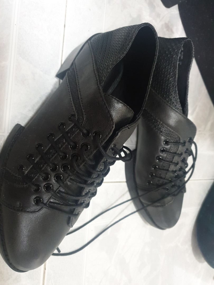 Dagger boots on sale