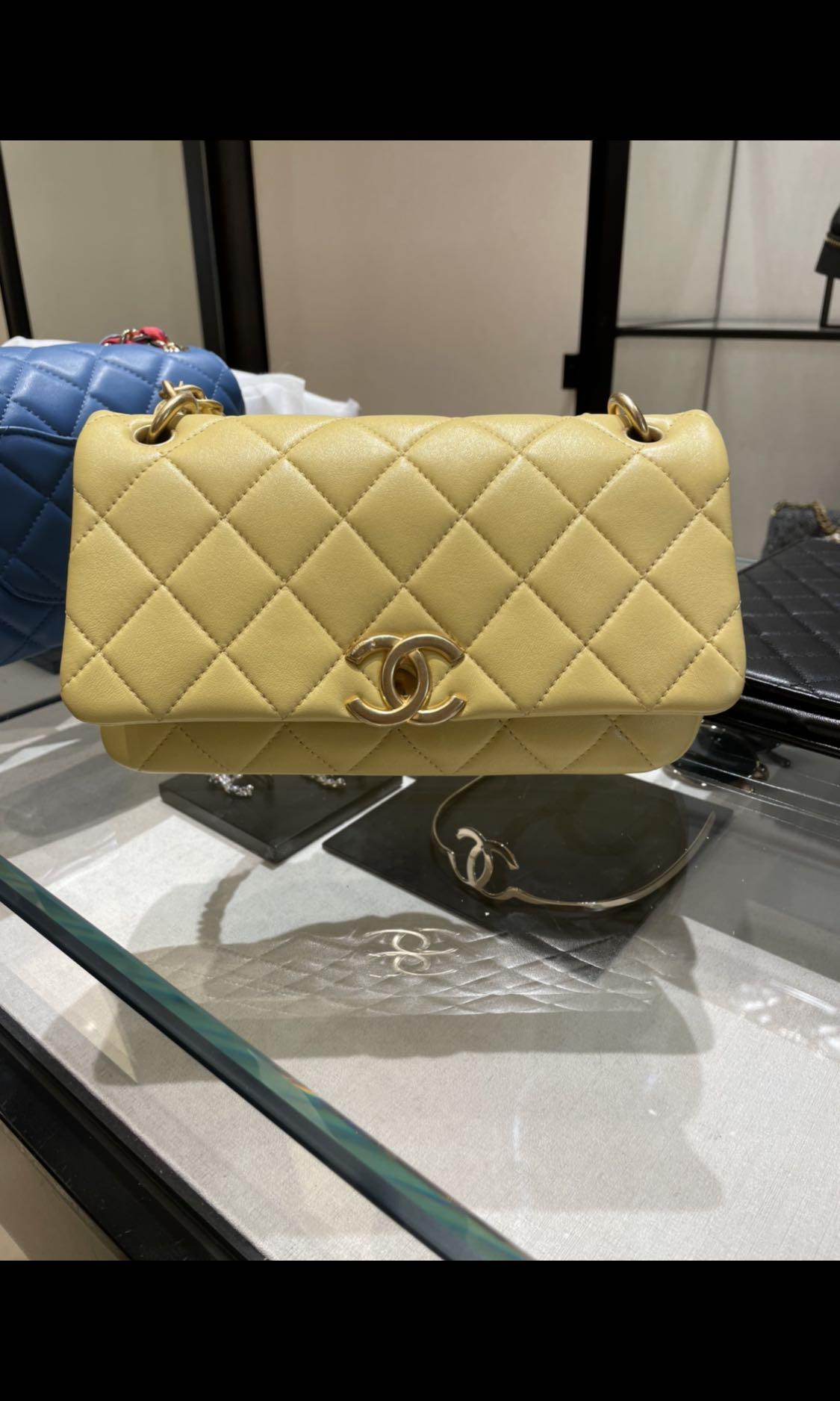 BNIB 21B Chanel Lambskin GHW Top Handle Flap Bag, Luxury, Bags