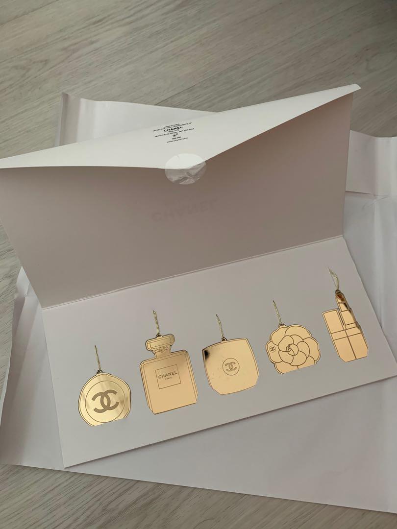 Chanel 2021 limited edition Christmas ornaments gift set Luxury