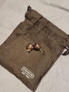 (Category: ) located in . Submitted by happyd6ys (Listing ID 1134816438, Image 1). Description: .