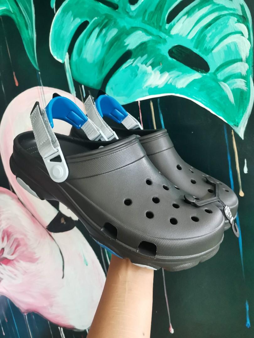 crocs m11