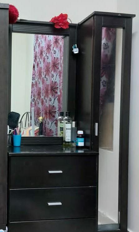 Dressing table (Category: Tables & Sets) located in Kuala Lumpur. Submitted by umarsaleem (Listing ID 1134693241, Image 2). Description: Dressing table for sale. price nego..