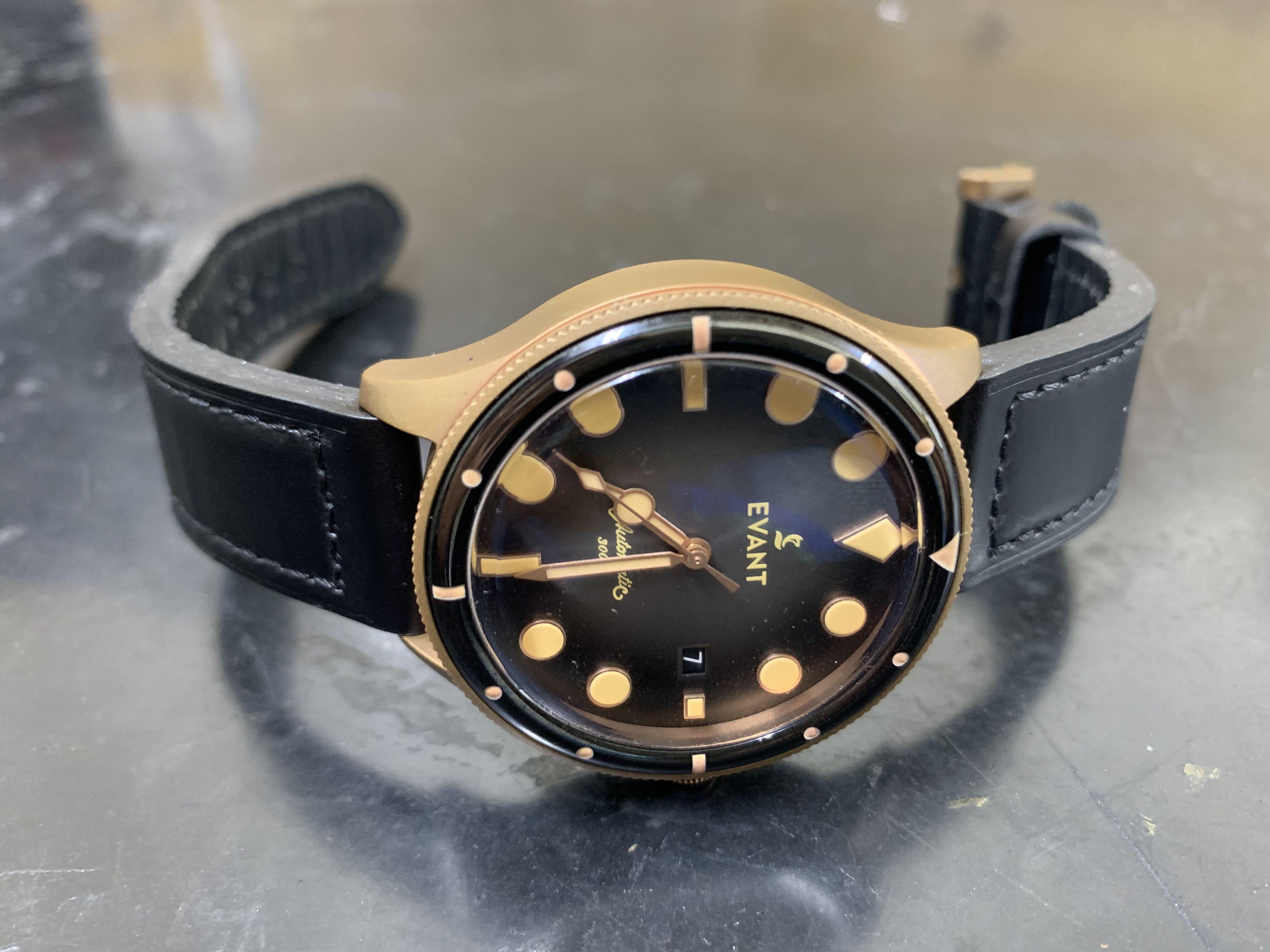 Evants Tropic Diver 300 Bronze, Men's Fashion, Watches ...