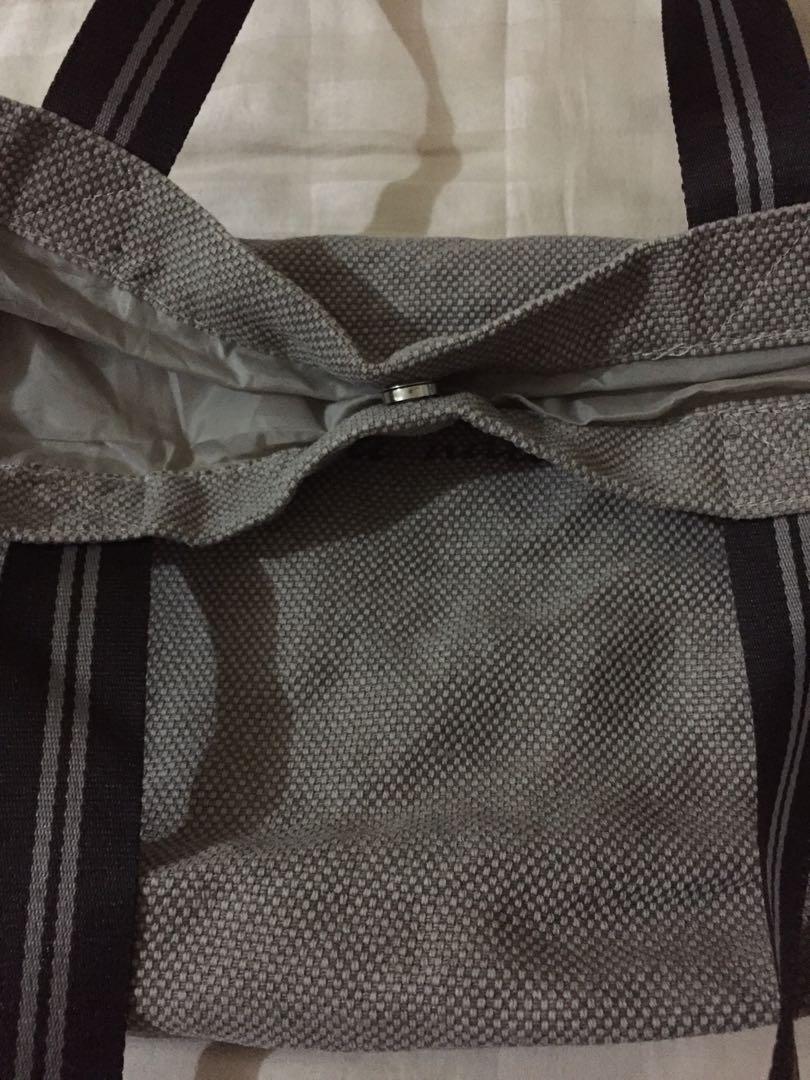 falconeri shoukder bag (Category: Tote Bags) located in Calamba. Submitted by merrymerida (Listing ID 1134760823, Image 2). Description: .