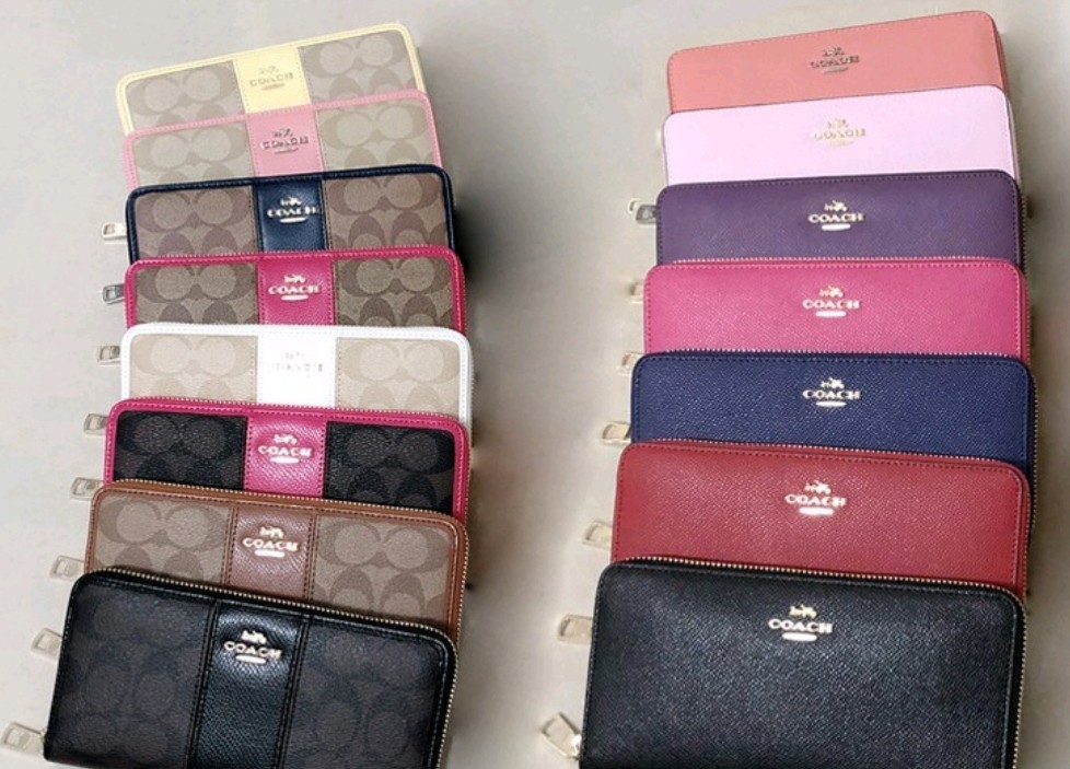 FREE Authentic Coach Coach women wallet Coach long wallet Coach purse F52859 F54630 F52372 PO Luxury Bags Wallets on Carousell