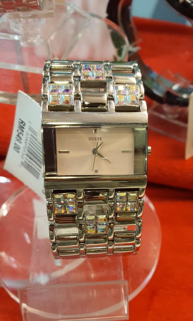 ladies watch Brand new, Watches on Carousell