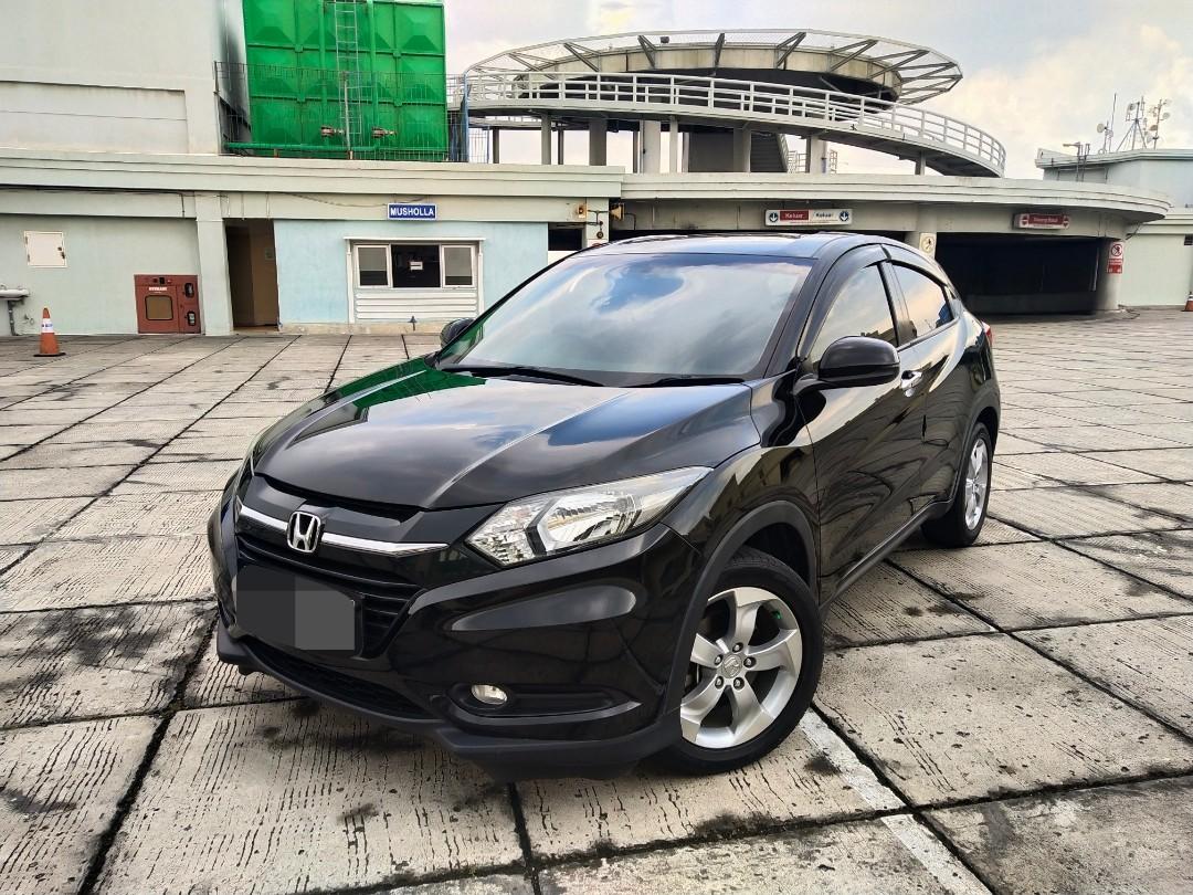 Honda HRV E 1.5 CVT 2015 hitam UM 25 jt aja Mobil Motor Mobil