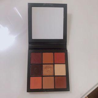 Huda Beauty Palette