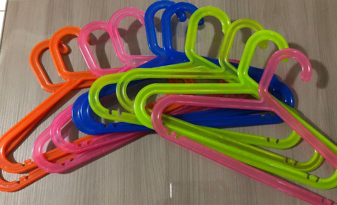 Kids store hanger ikea