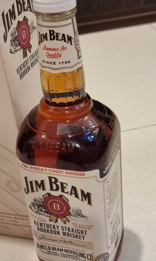 Jim Beam Wiskey, Food & Drinks, Alcoholic Beverages on Carousell