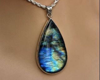 (Category: ) located in . Submitted by qushti (Listing ID 1134704455, Image 1). Description: .