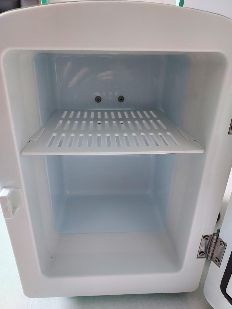 6 can mini fridge in store