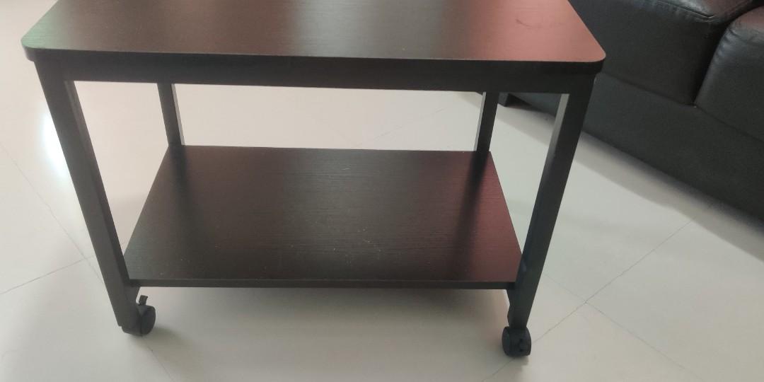 Movable teapoy store