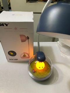 MR DIY desk lamp  night light
