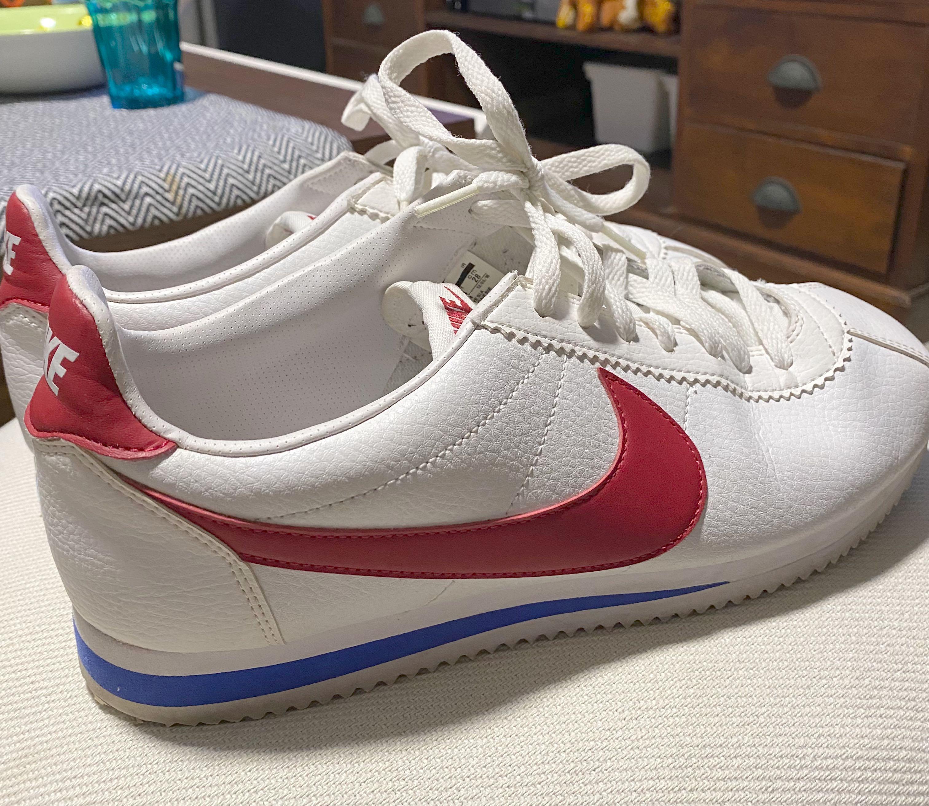 Classic nikes for sale discount