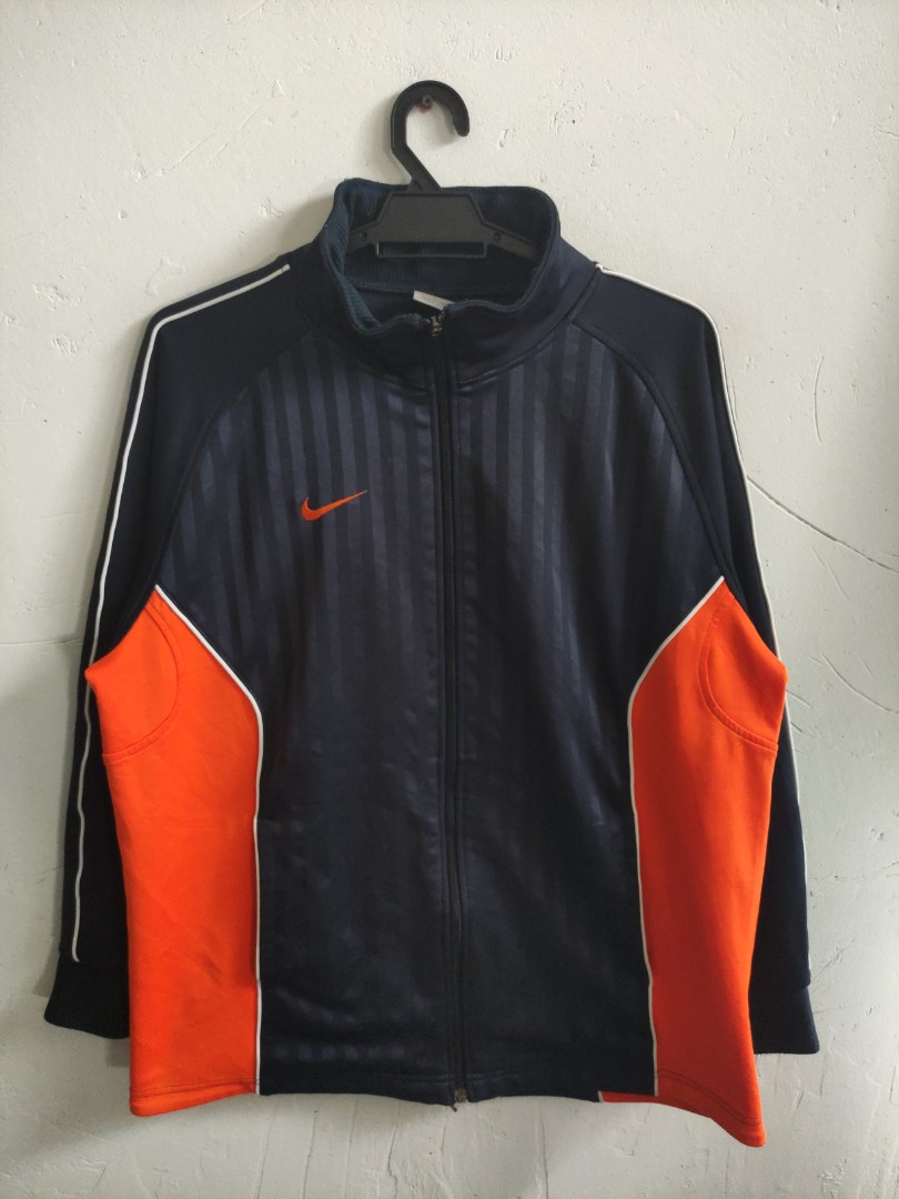 Nike Swoosh Orange Jacket, Men's Fashion, Tops & Sets, Hoodies on Carousell
