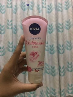 (Kategori: ) berada di . Dikirim oleh kinzeey (ID iklan 1134779956, Gambar 1). Deskripsi: .