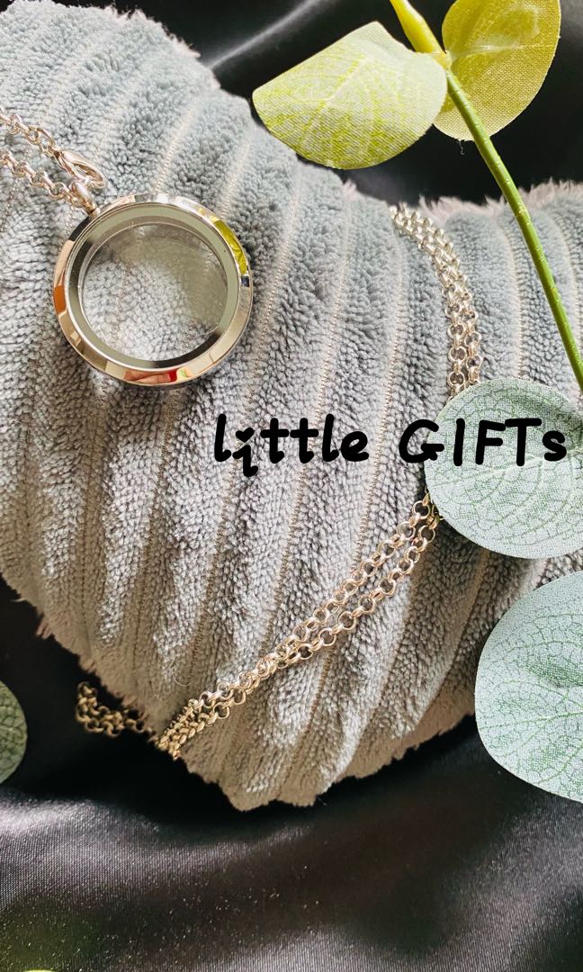 Plain Locket with Loops Necklace, Women's Fashion, Jewelry & Organisers ...