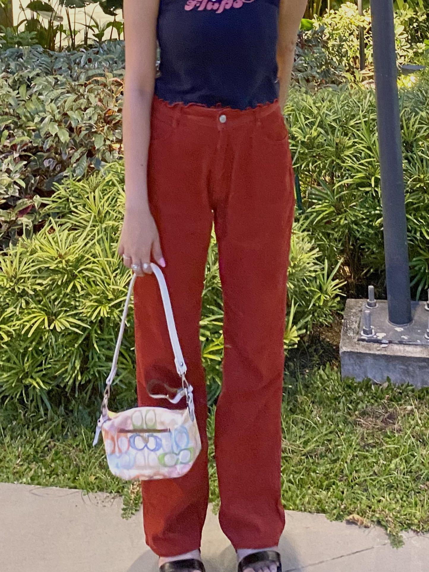 Red Corduroy Straight Pants (Category: Other Bottoms) located in Las Pinas. Submitted by ubreadshop (Listing ID 1134750202, Image 2). Description: w 27-28 r 10 l 40.5 MOP/s : Gcash and COD thru shopee c/o MOD/s : Jnt Shopee C/O and Gogo Xpress !! These items are thrifted/preloved please manage you expectations !! rfs: changing style - DM for ww or more info - No cancellations! check sf here: https://shopee.ph/product/68457797/8841517895?smtt=0.68