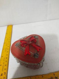 small Fancy Heart-shaped Jewelry box/Hard plastic/Fun yo use