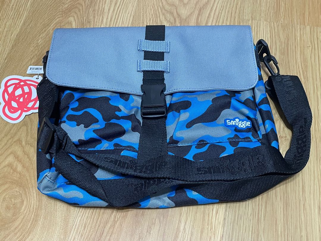 Smiggle messenger 2025 bag